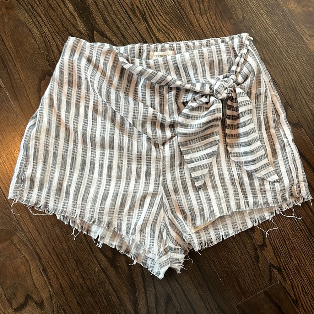 Anjoul’s Shorts